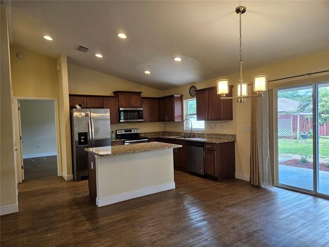 11 ALMOND TRAIL, Ocala, FL 34472
