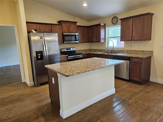 11 ALMOND TRAIL, Ocala, FL 34472