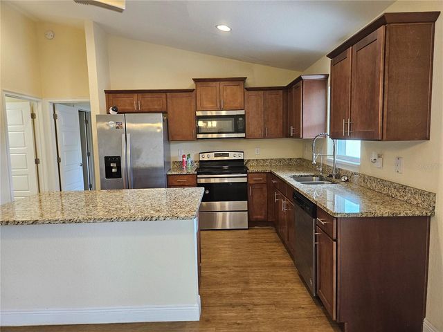 11 ALMOND TRAIL, Ocala, FL 34472
