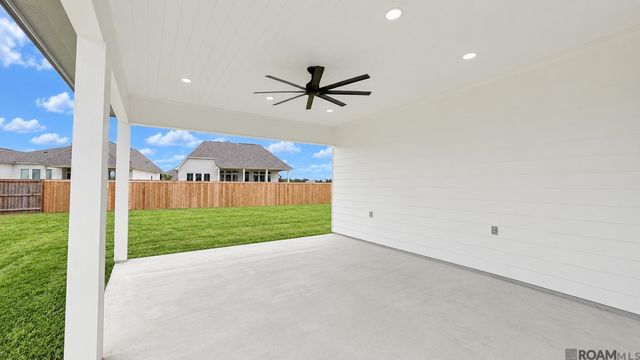 7025 Ardennes Dr, Baton Rouge, LA 70820