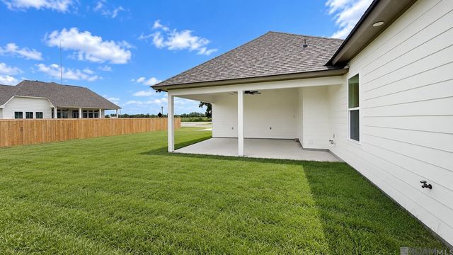 7025 Ardennes Dr, Baton Rouge, LA 70820