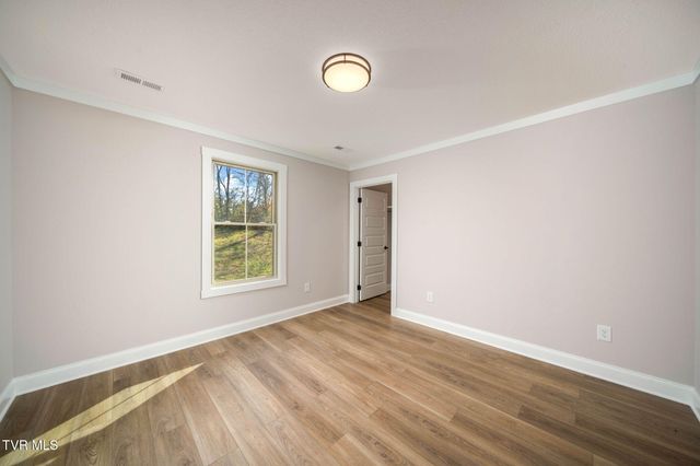 369 Wilson Knob View, Jonesborough, TN 37659