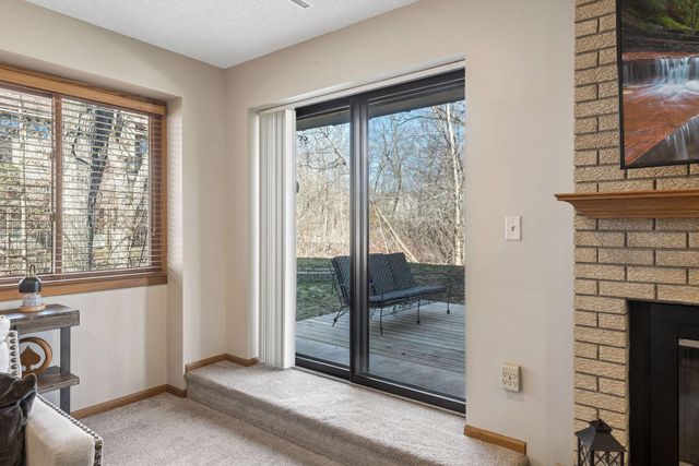 1811 Yuma Lane N, Plymouth, MN 55447