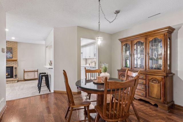 1811 Yuma Lane N, Plymouth, MN 55447