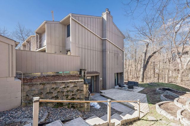 1811 Yuma Lane N, Plymouth, MN 55447