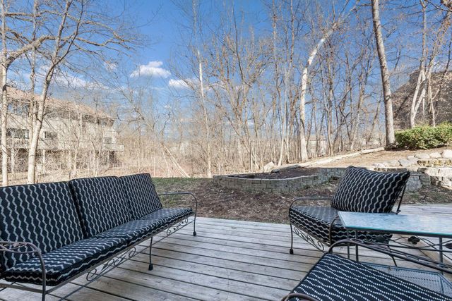 1811 Yuma Lane N, Plymouth, MN 55447