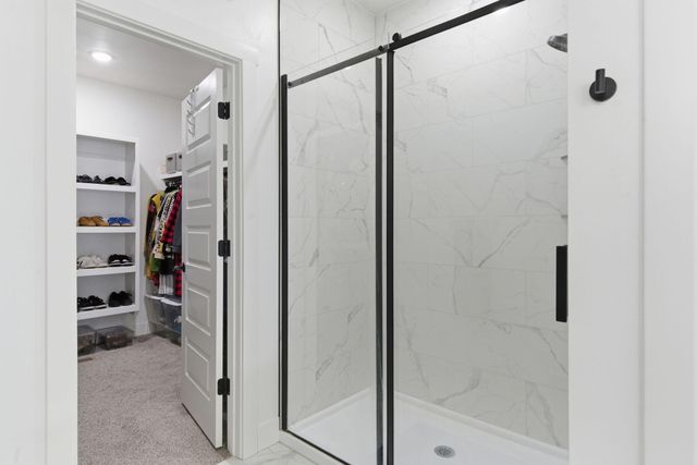 120 E Chloe Lane, Republic, MO 65738