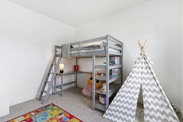 120 E Chloe Lane, Republic, MO 65738