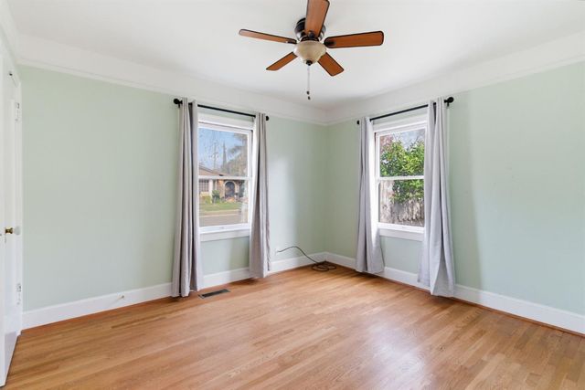 686 S Tuxedo Ave, Stockton, CA 95204