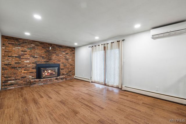 4822 East Eddy Drive, Lewiston, NY 14092