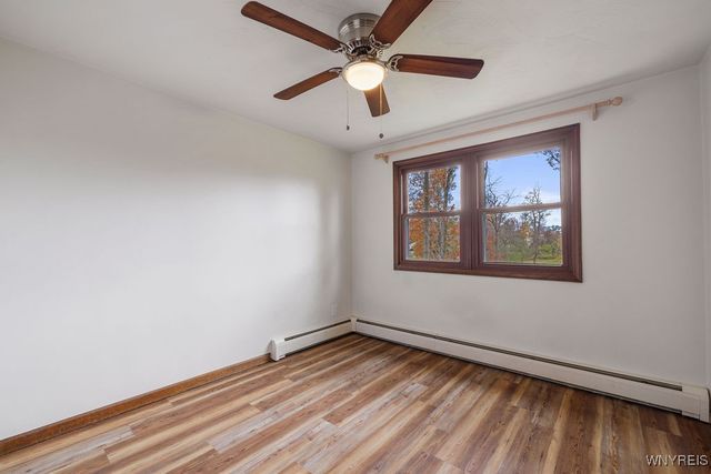 4822 East Eddy Drive, Lewiston, NY 14092