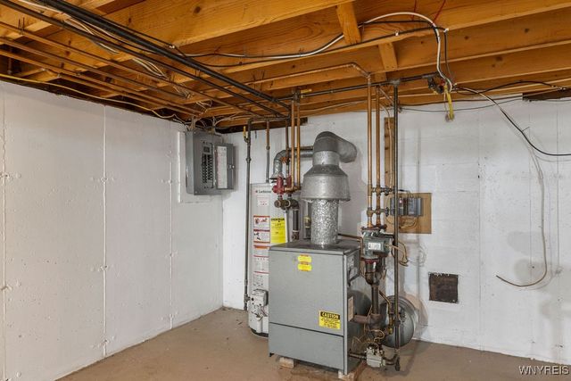 4822 East Eddy Drive, Lewiston, NY 14092