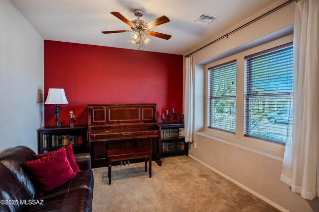 1042 E Madera Grove Lane, Sahuarita, AZ 85629