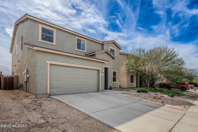 1042 E Madera Grove Lane, Sahuarita, AZ 85629