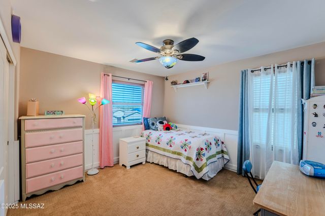 1042 E Madera Grove Lane, Sahuarita, AZ 85629