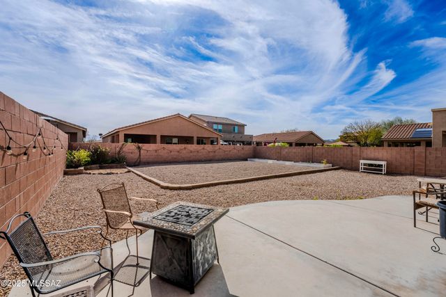 1042 E Madera Grove Lane, Sahuarita, AZ 85629