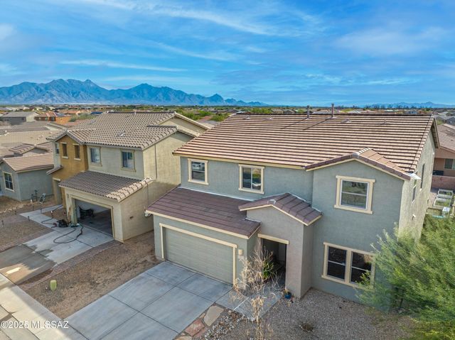 1042 E Madera Grove Lane, Sahuarita, AZ 85629