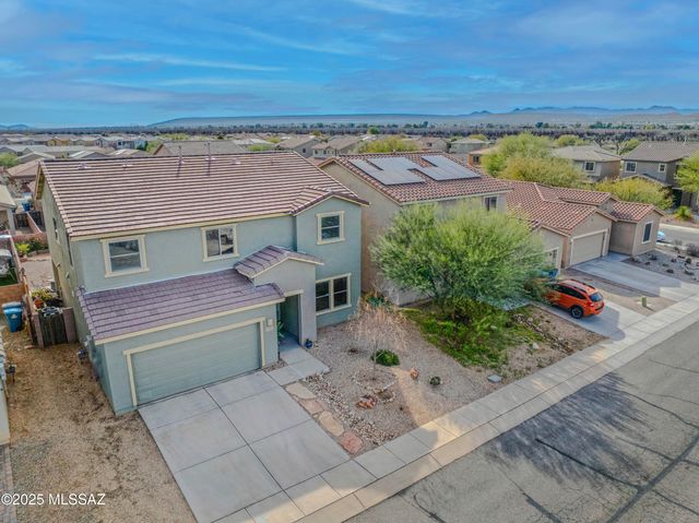 1042 E Madera Grove Lane, Sahuarita, AZ 85629
