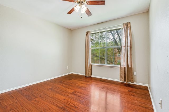 870 raintree Lane, Desoto, TX 75115