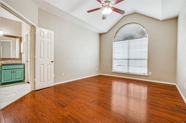 870 raintree Lane, Desoto, TX 75115