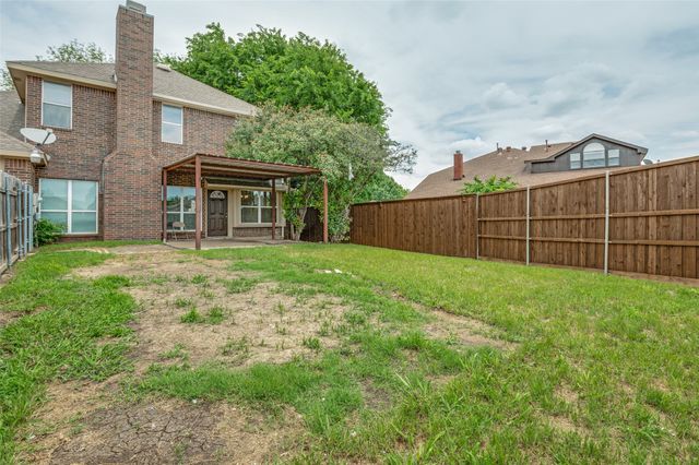870 raintree Lane, Desoto, TX 75115