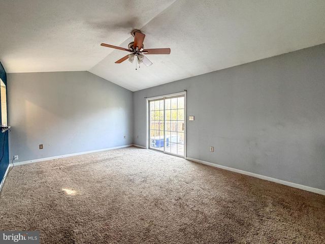 380 WENDOVER DR, Bunker Hill, WV 25413