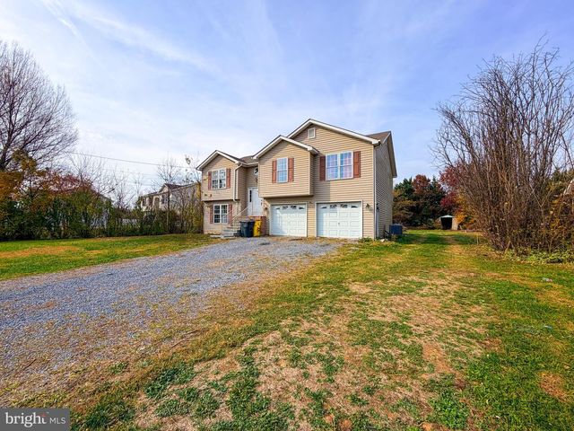 380 WENDOVER DR, Bunker Hill, WV 25413