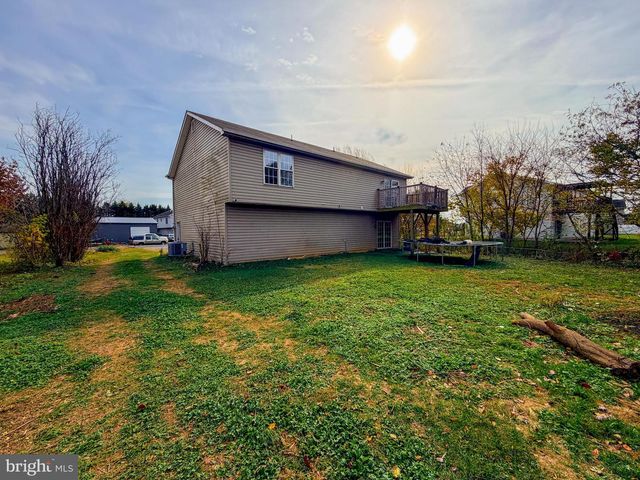 380 WENDOVER DR, Bunker Hill, WV 25413