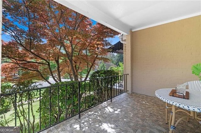 2346 Sanford Road, Decatur, GA 30033