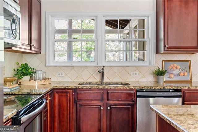 2346 Sanford Road, Decatur, GA 30033