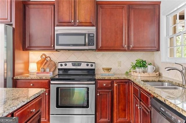 2346 Sanford Road, Decatur, GA 30033