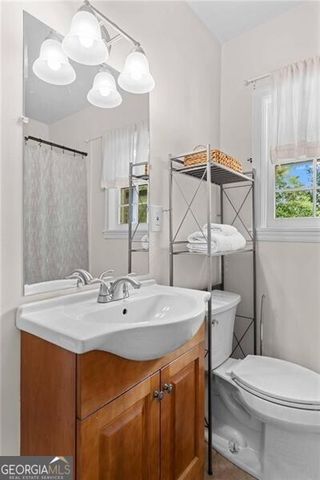 2346 Sanford Road, Decatur, GA 30033