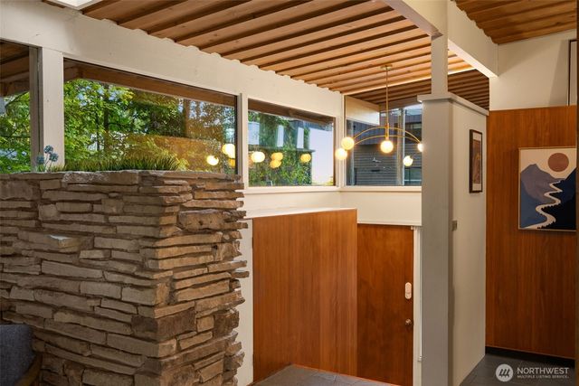 13347 12th Avenue NE, Seattle, WA 98125