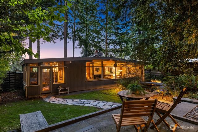 13347 12th Avenue NE, Seattle, WA 98125