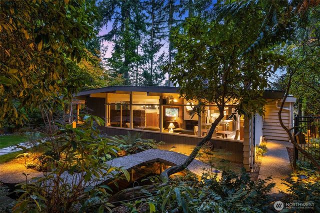 13347 12th Avenue NE, Seattle, WA 98125