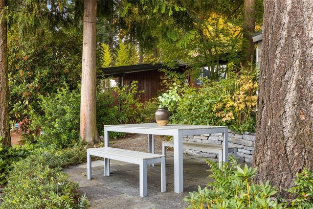 13347 12th Avenue NE, Seattle, WA 98125