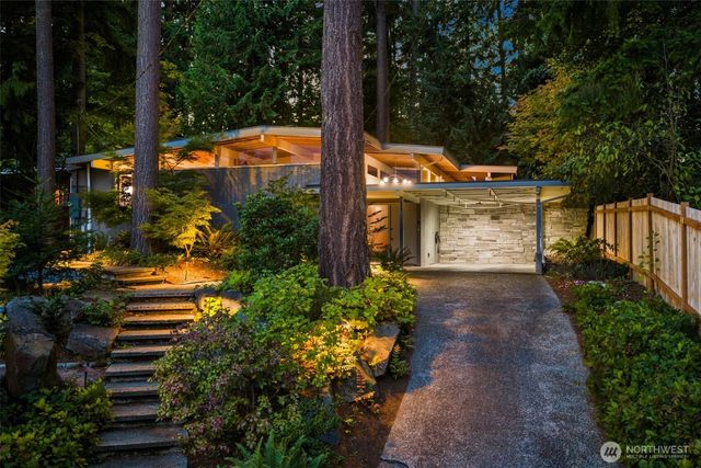 13347 12th Avenue NE, Seattle, WA 98125