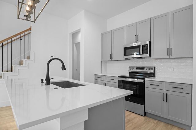 8918 Lowell Street, Rowlett, TX 75089