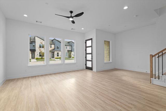 8918 Lowell Street, Rowlett, TX 75089