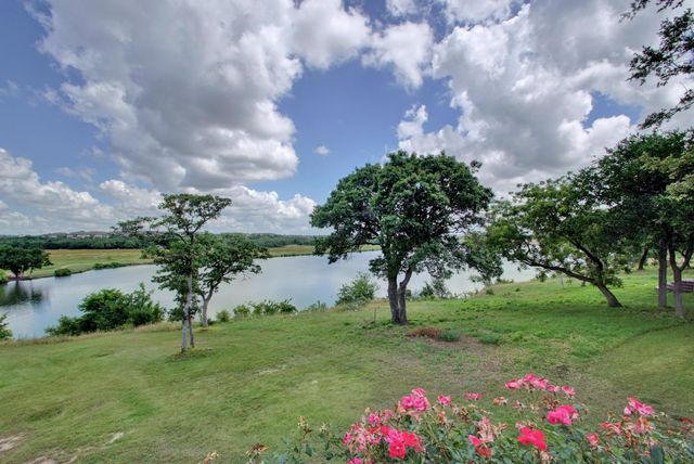9805 McKnight LOOP 38, Austin, TX 78717