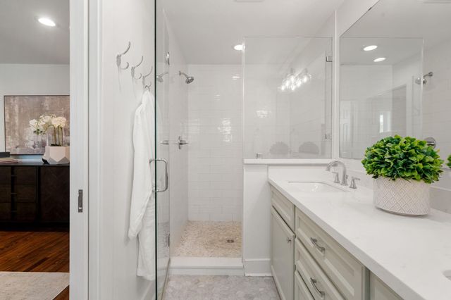 1602 Lamonte Lane, Houston, TX 77018