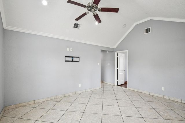 1409 Fairbanks Street, Houston, TX 77009