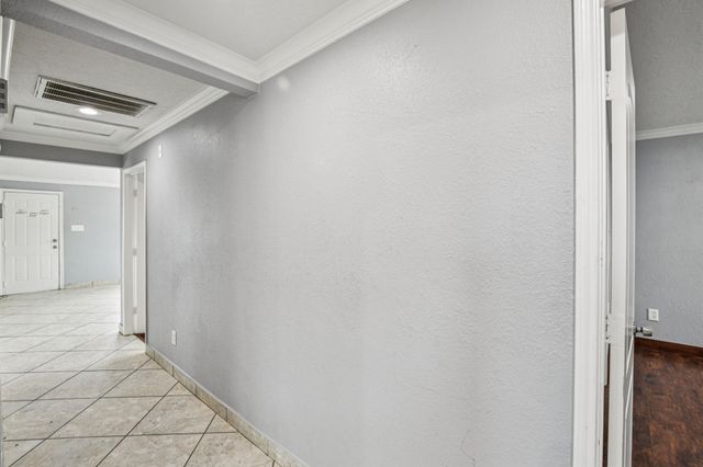 1409 Fairbanks Street, Houston, TX 77009