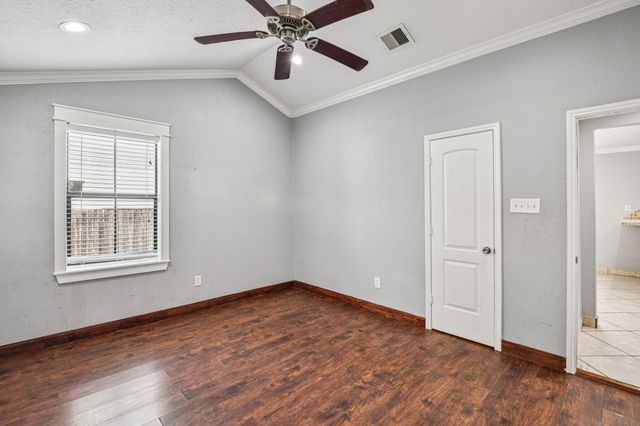 1409 Fairbanks Street, Houston, TX 77009