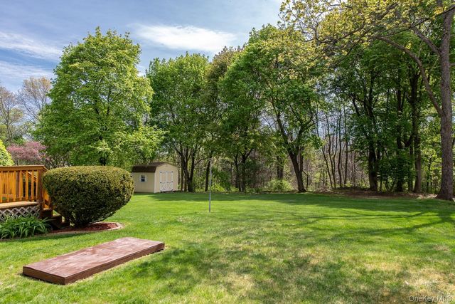 34 Appletree Drive, Rhinebeck, NY 12572