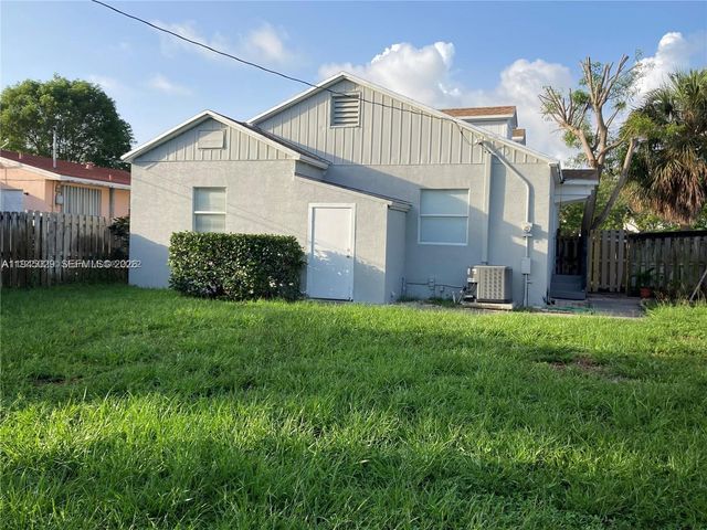 643 33rd St, West Palm Beach, FL 33407