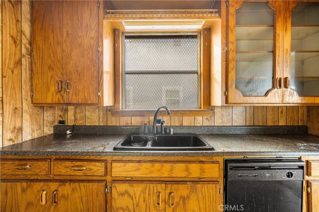 1504 S California Avenue, Compton, CA 90221