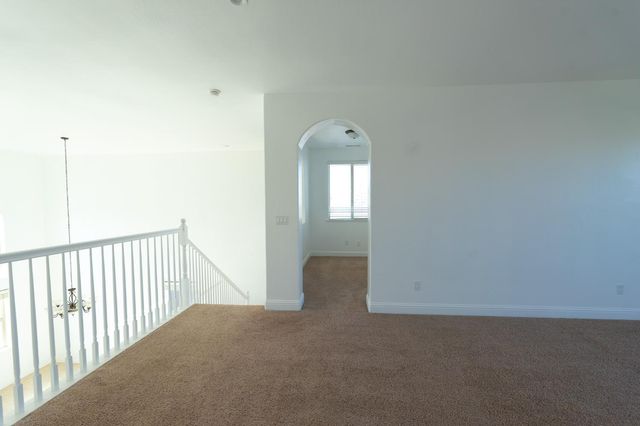 6120 N La Paz Avenue, Fresno, CA 93723