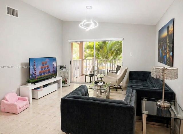 10630 SW 157th Ct 201, Miami, FL 33196