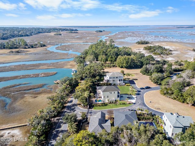 10 Shear Water Drive, Hilton Head Island, SC 29926